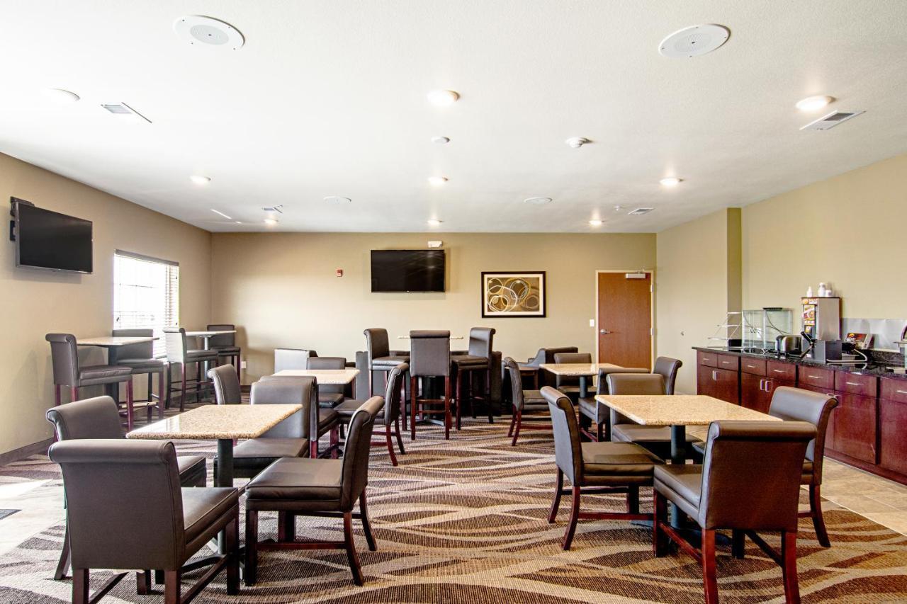 Cobblestone Hotel & Suites - Paxton Dış mekan fotoğraf