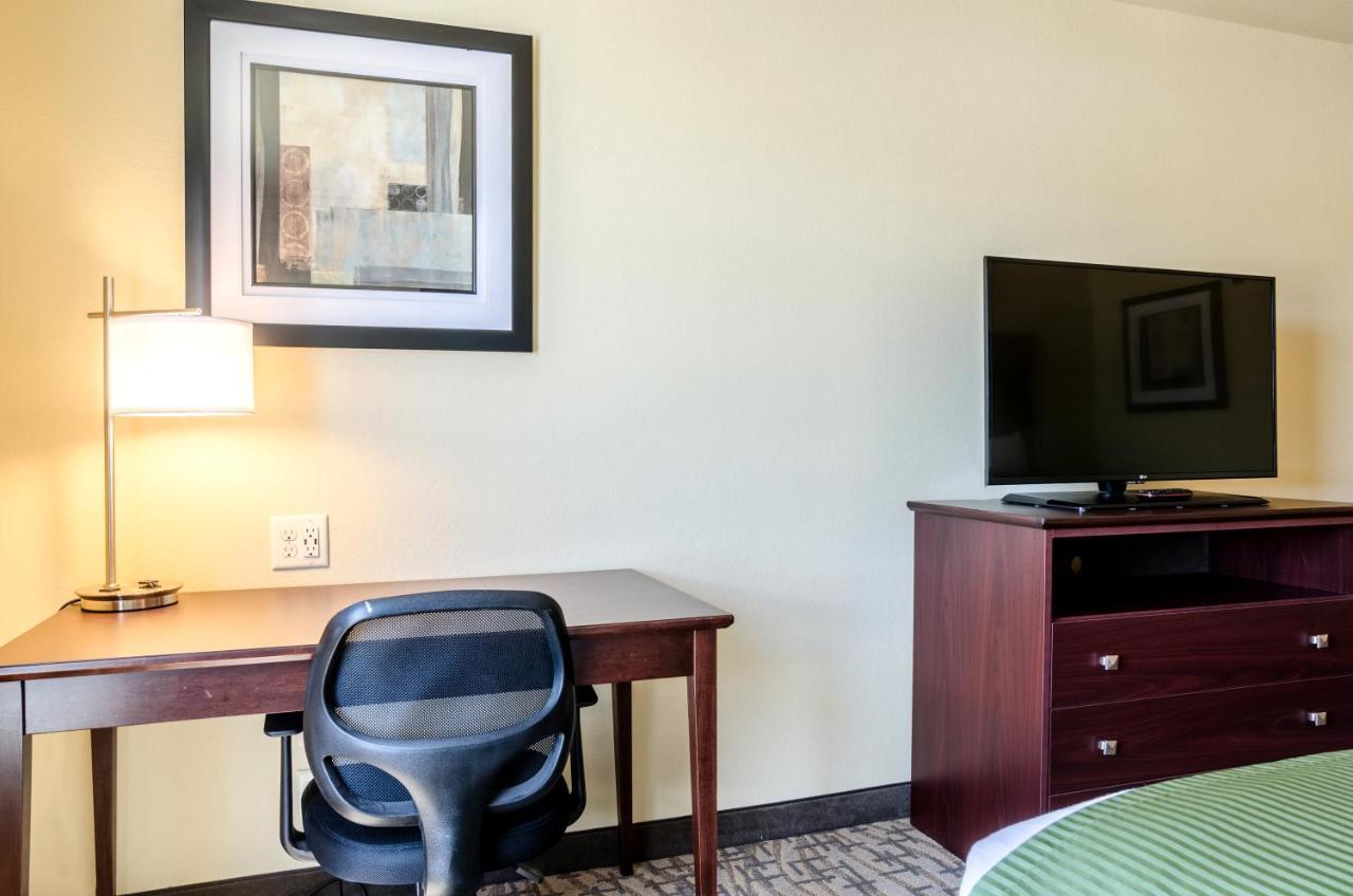 Cobblestone Hotel & Suites - Paxton Dış mekan fotoğraf